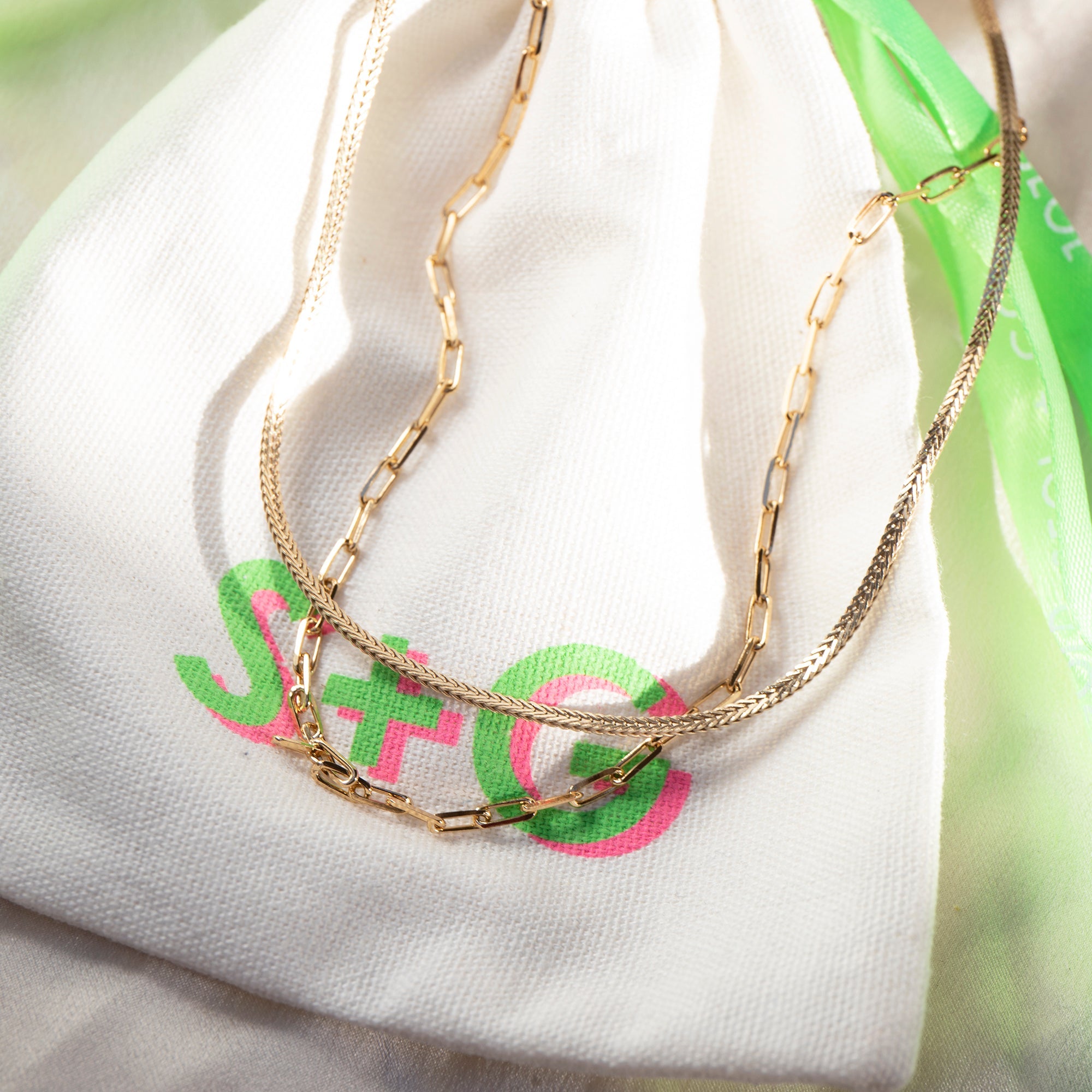 gold layering chains - seol gold