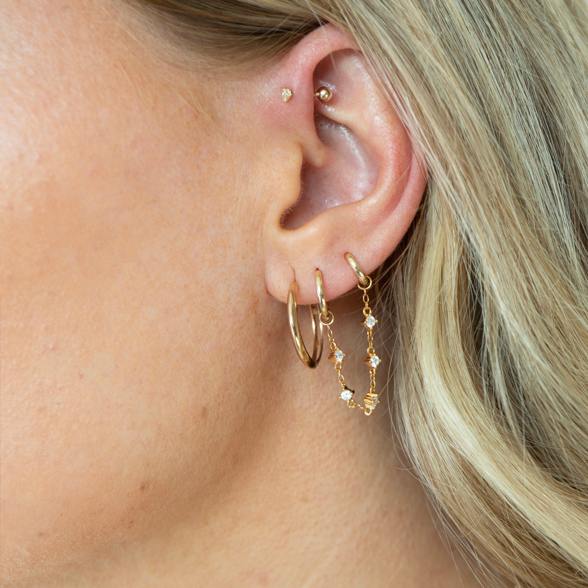 every day mid size gold hoop - tiny gold hoop - tiny gold hoop - seolgold