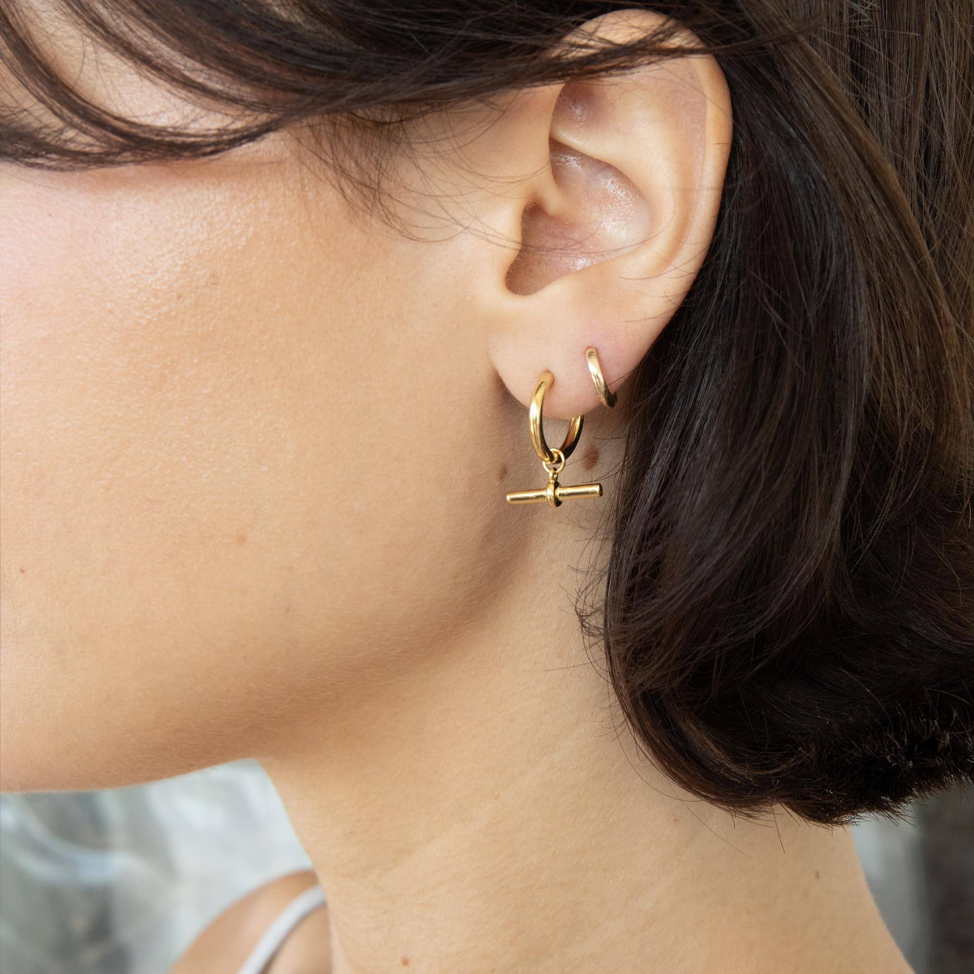 18ct Gold Plated T-Bar Hoop Earrings