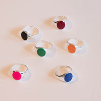 colourful signet rings - seolgold