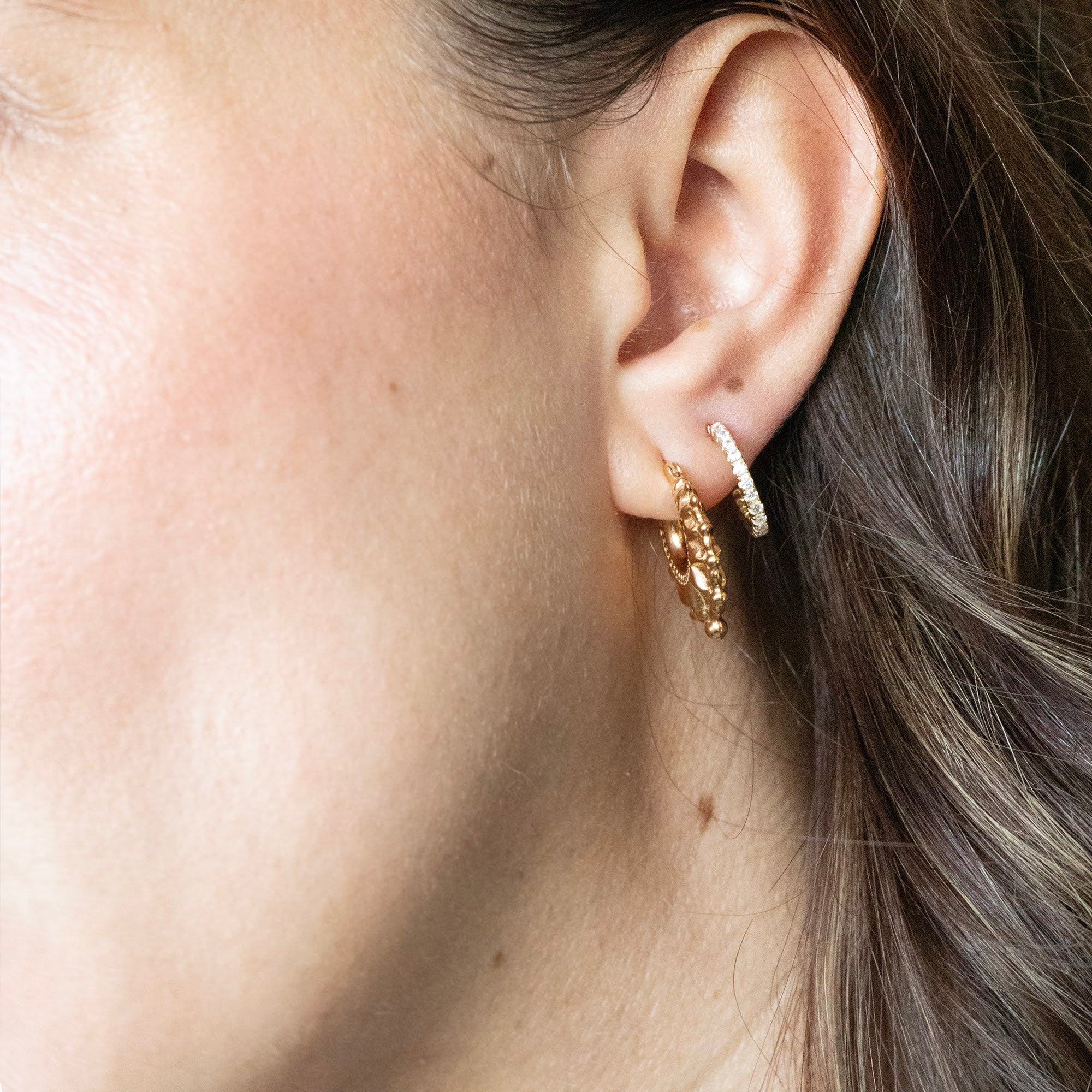 traditonal victorian hoop earrings - seolgold