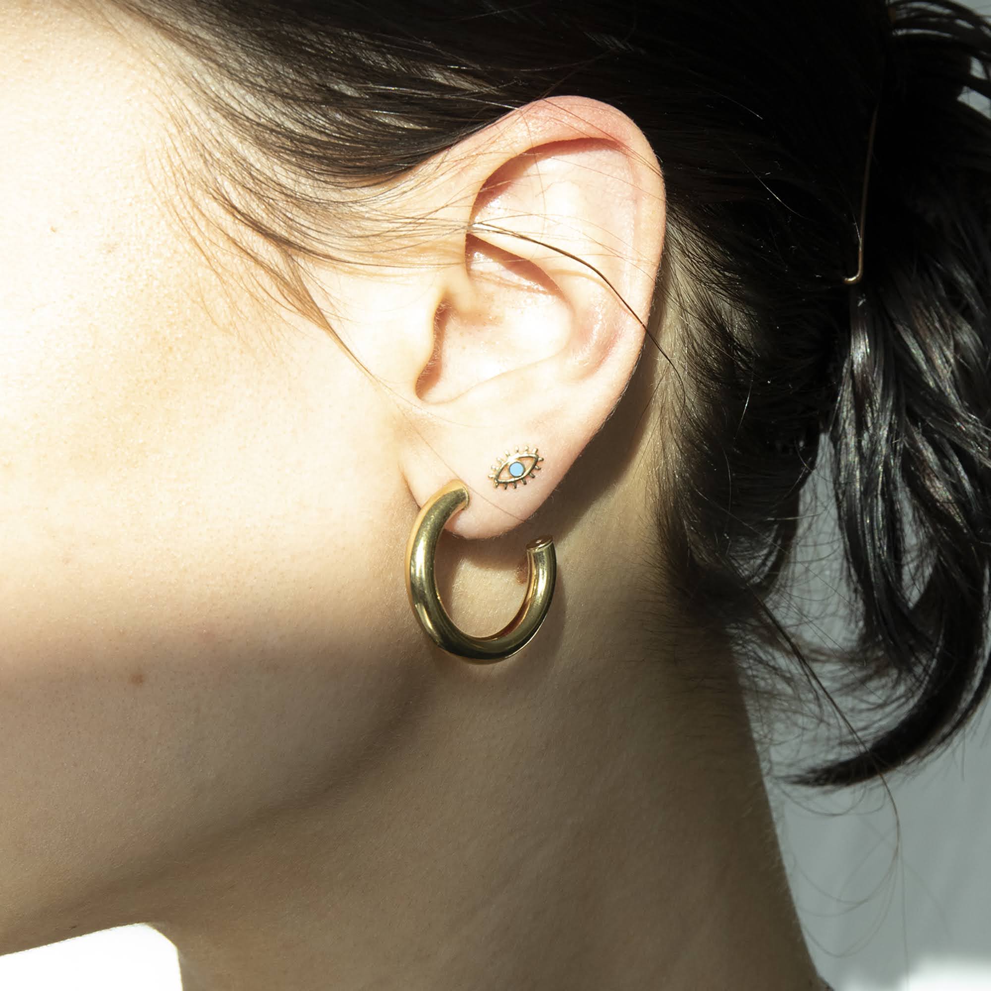 9ct Solid Gold - eye stud earrings - seolgold