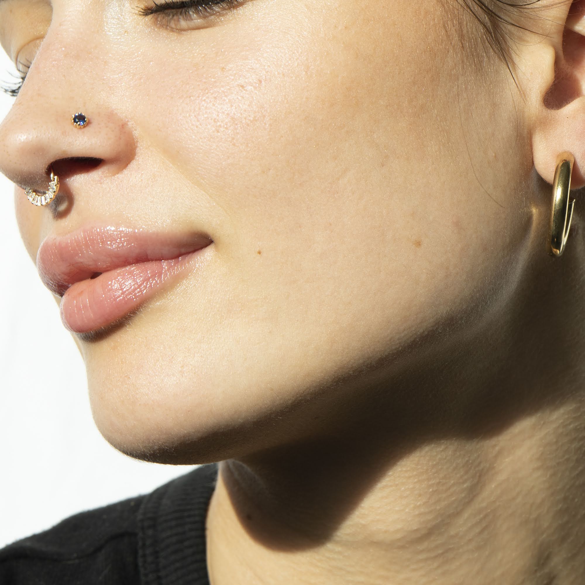 9ct Solid Gold - Baguette CZ Clicker Hoop - seolgold