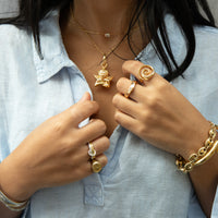 gold cherub pendant - seolgold