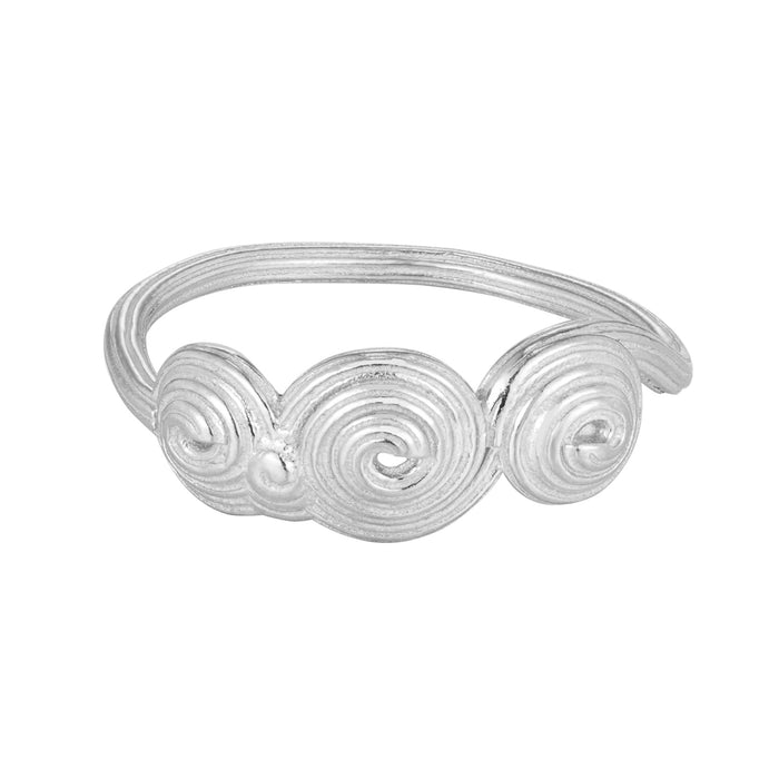 Silver ring with spiral design on a white background - Seolgold