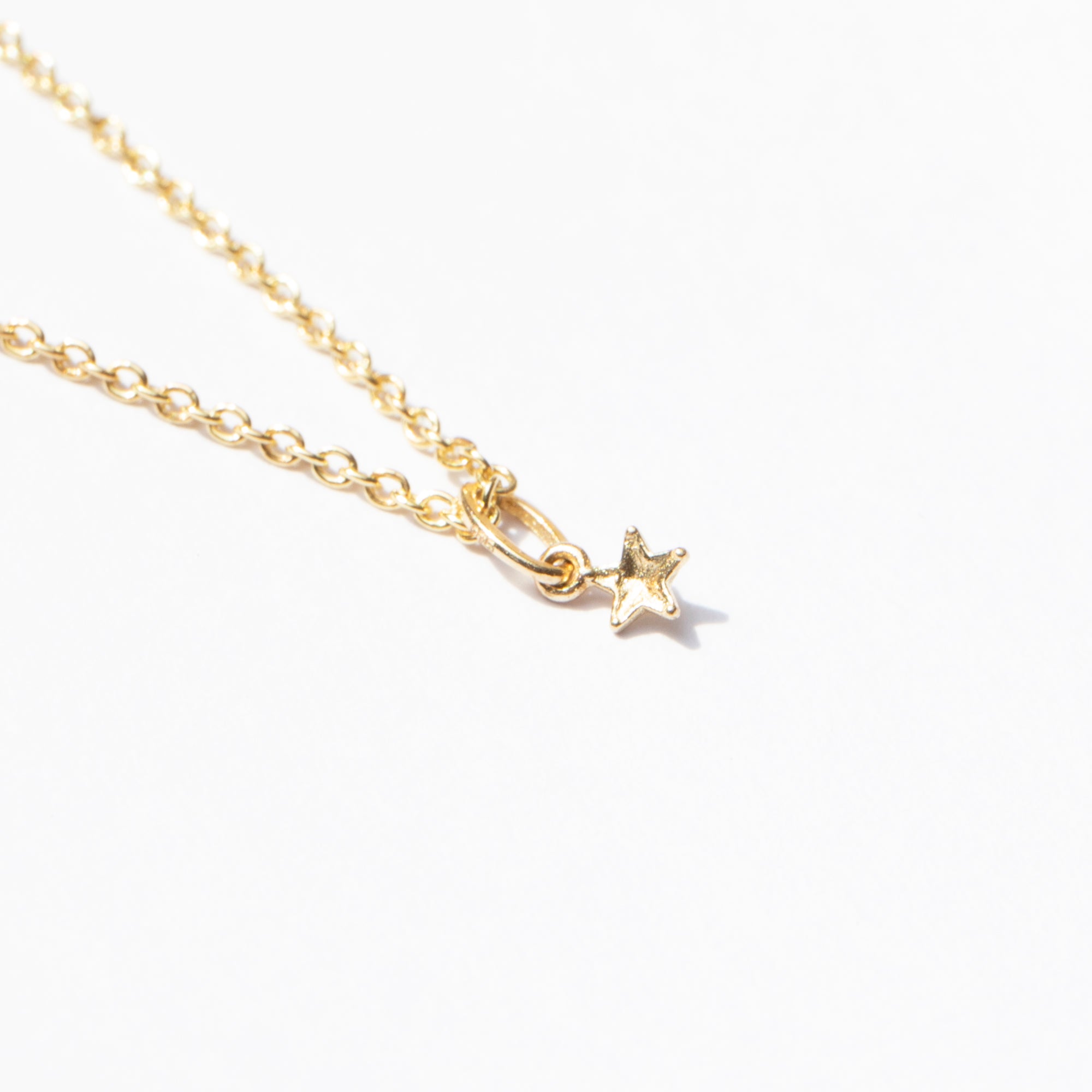 gold star charm - seol-gold