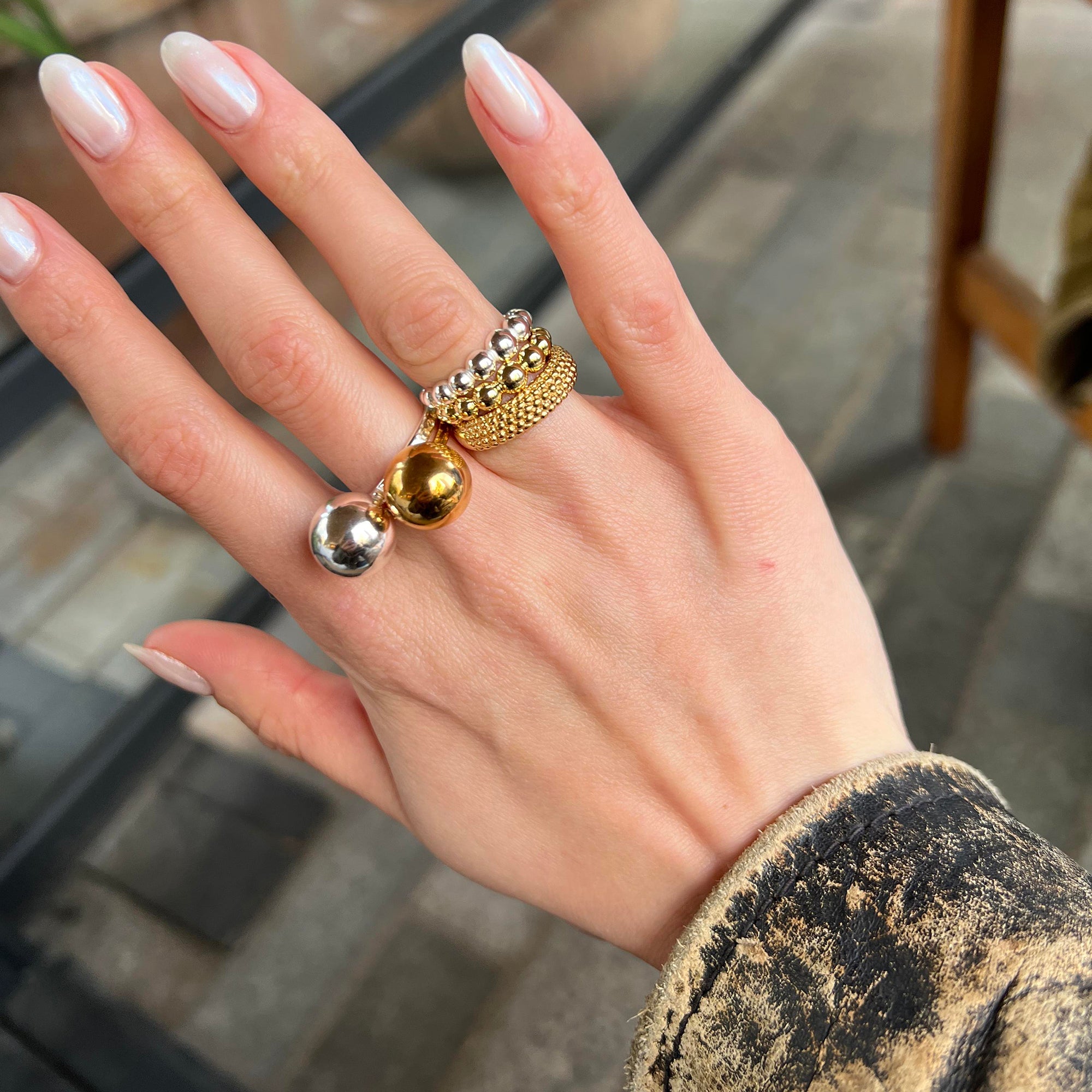 gold - silver - ball ring - bobble ring - bubble ring - seolgold
