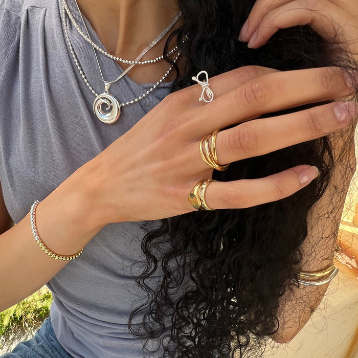 gold signet ring - seolgold