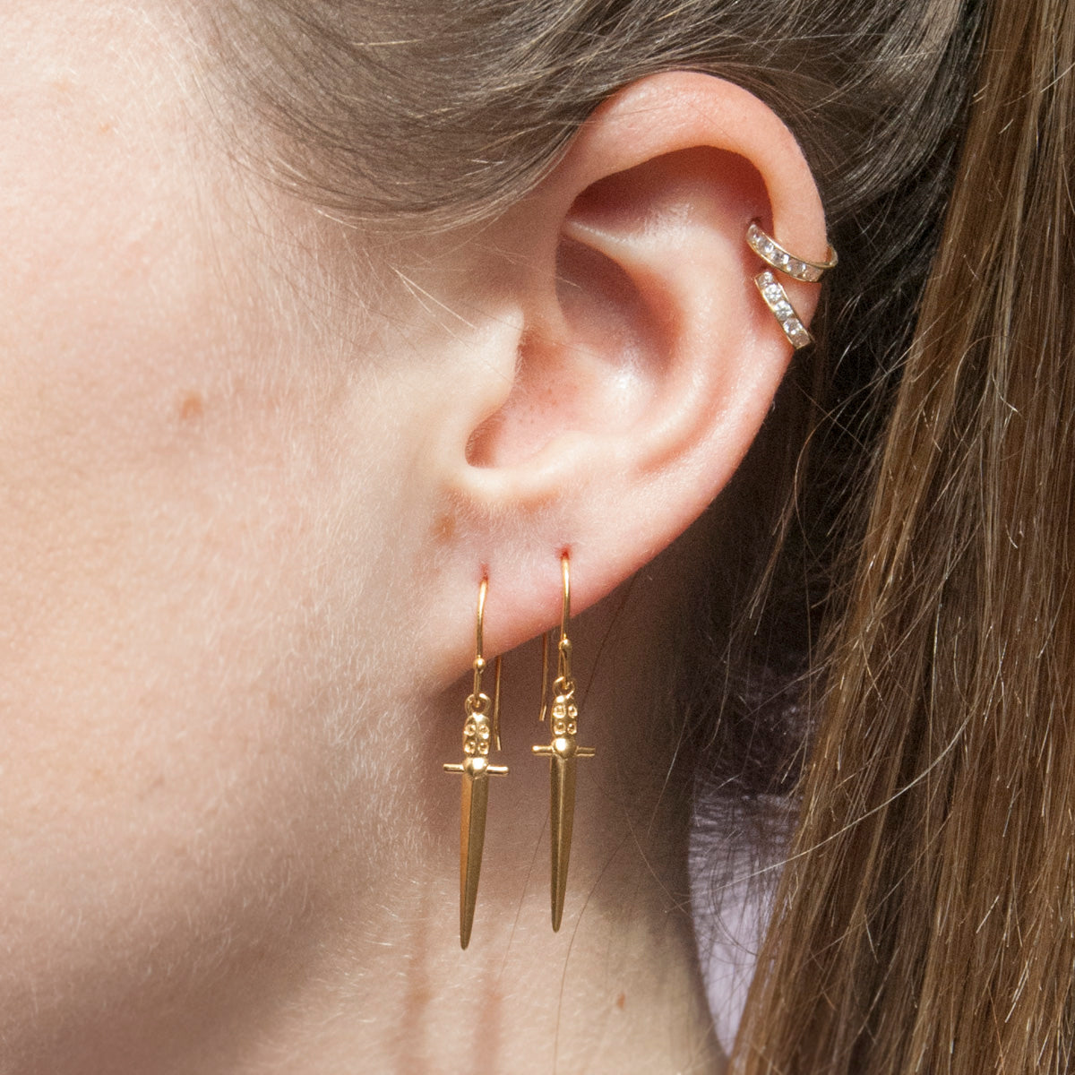Dagger earrings - seol-gold