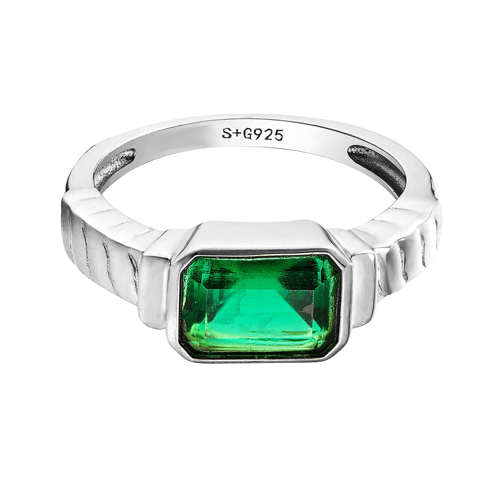 Sterling Silver Emerald CZ Baguette Ring