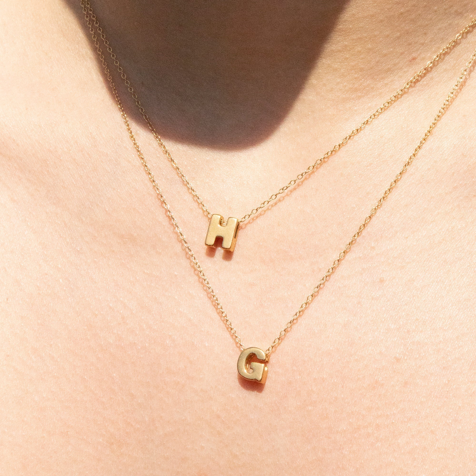 Seol Gold - Threader alphabet charm