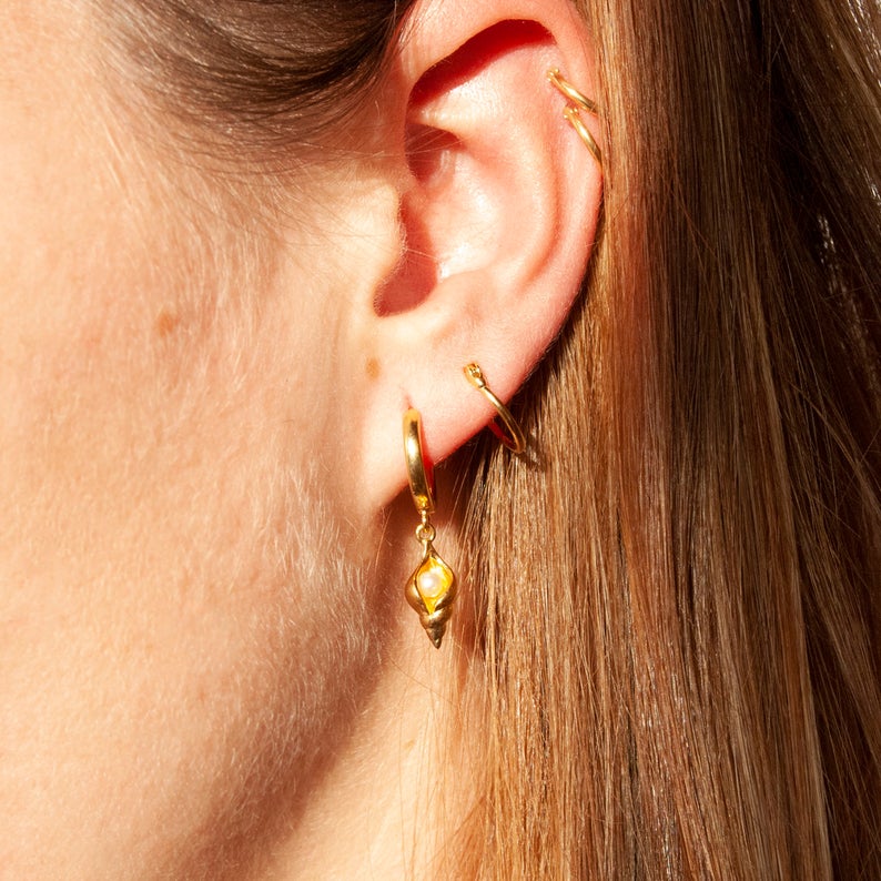 gold pearl shell hoop earrings - seolgold