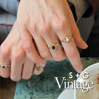 Vintage 9ct Solid Gold Sapphire CZ Ring - seolgold