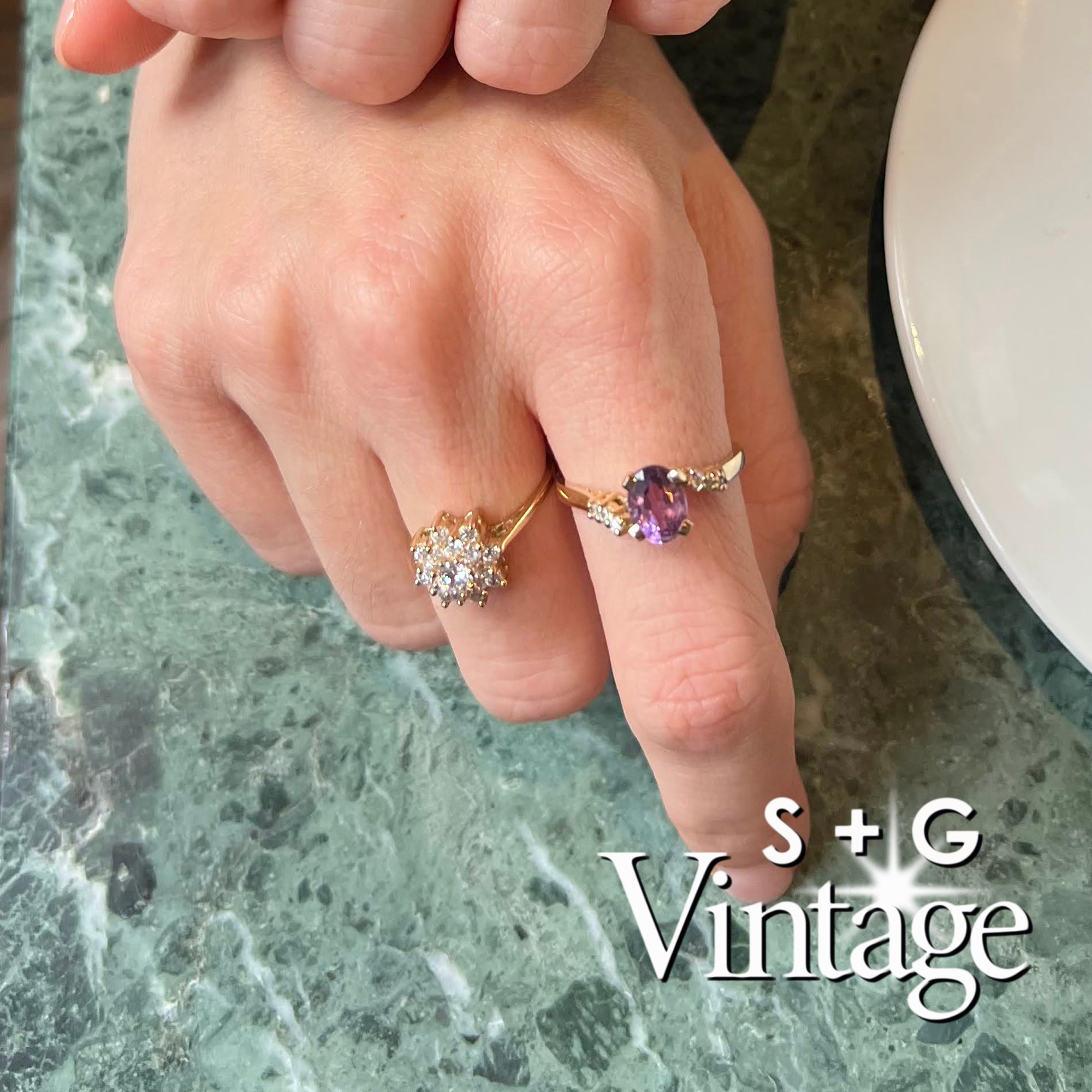 Vintage 9ct Solid Gold CZ Cluster Ring - seolgold