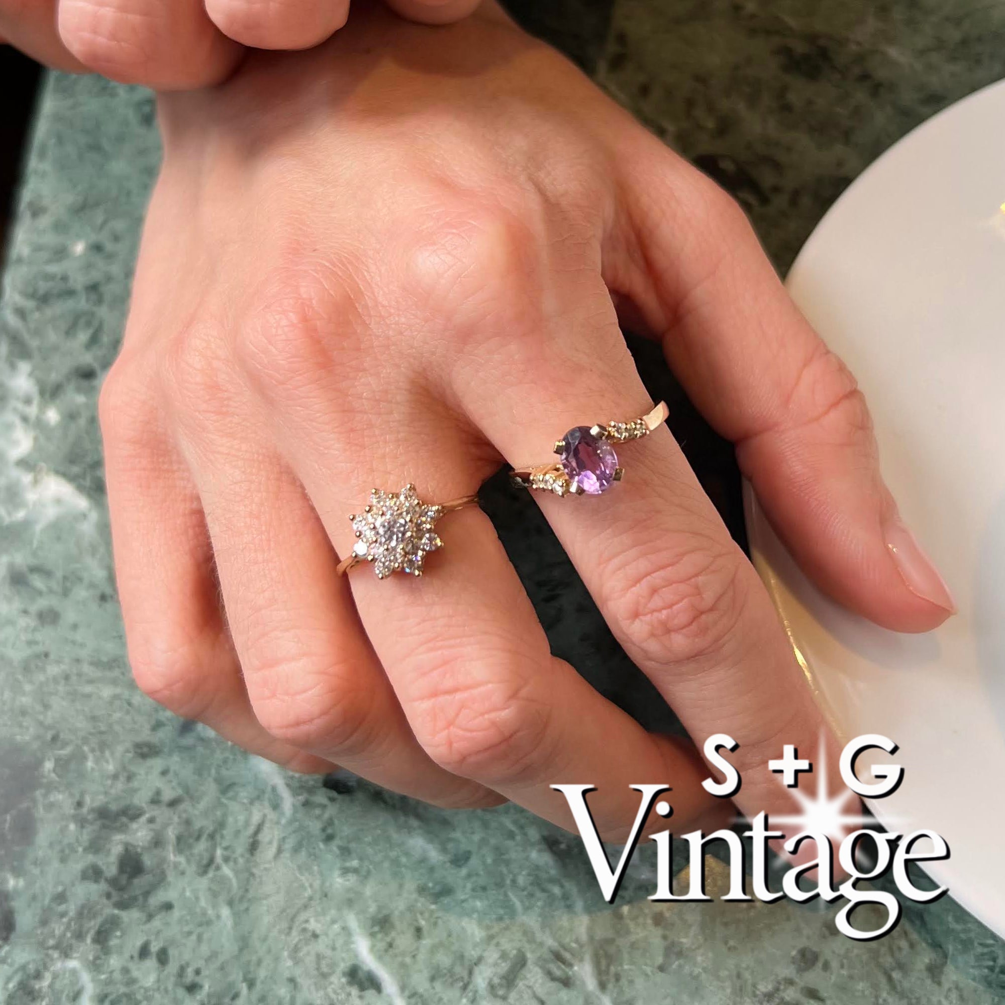 Vintage 9ct Solid Gold CZ Cluster Ring - seolgold