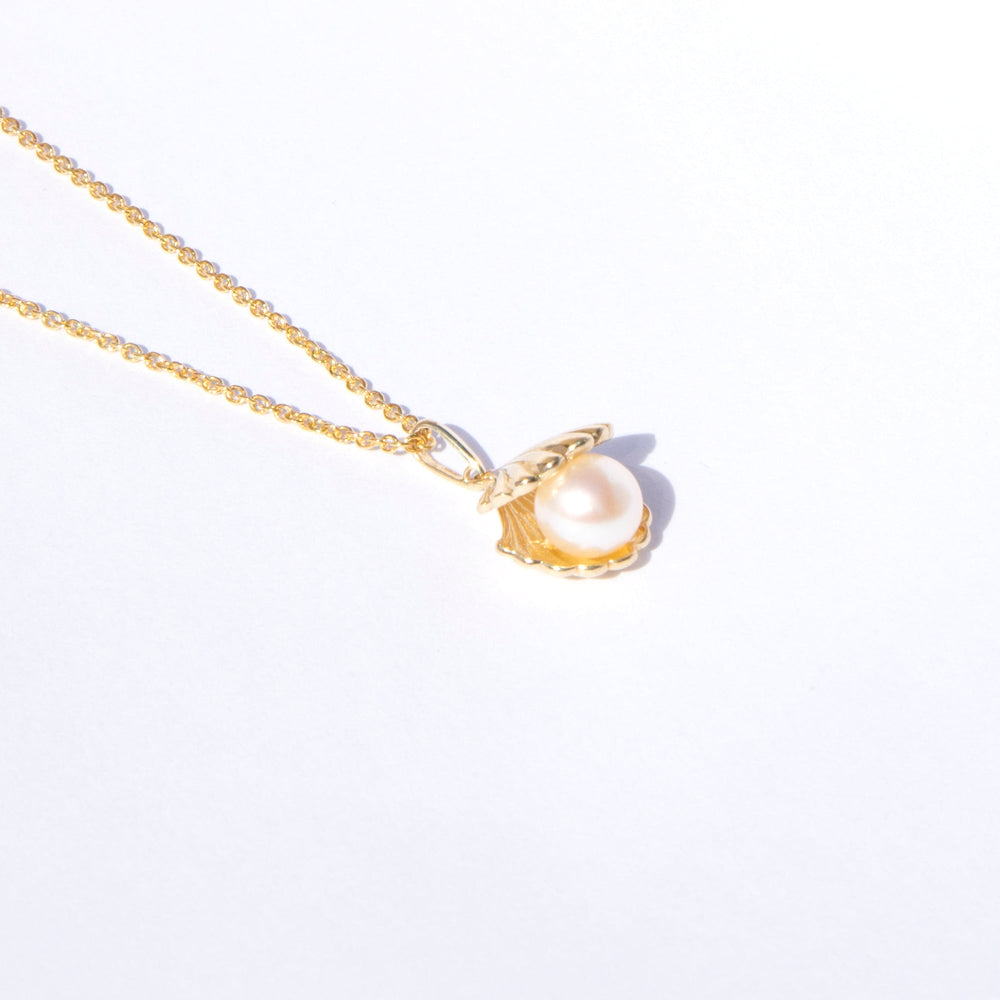 9ct gold pearl shell necklace - seol-gold